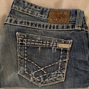 BKE Women's Distressed Blue Jean Capris